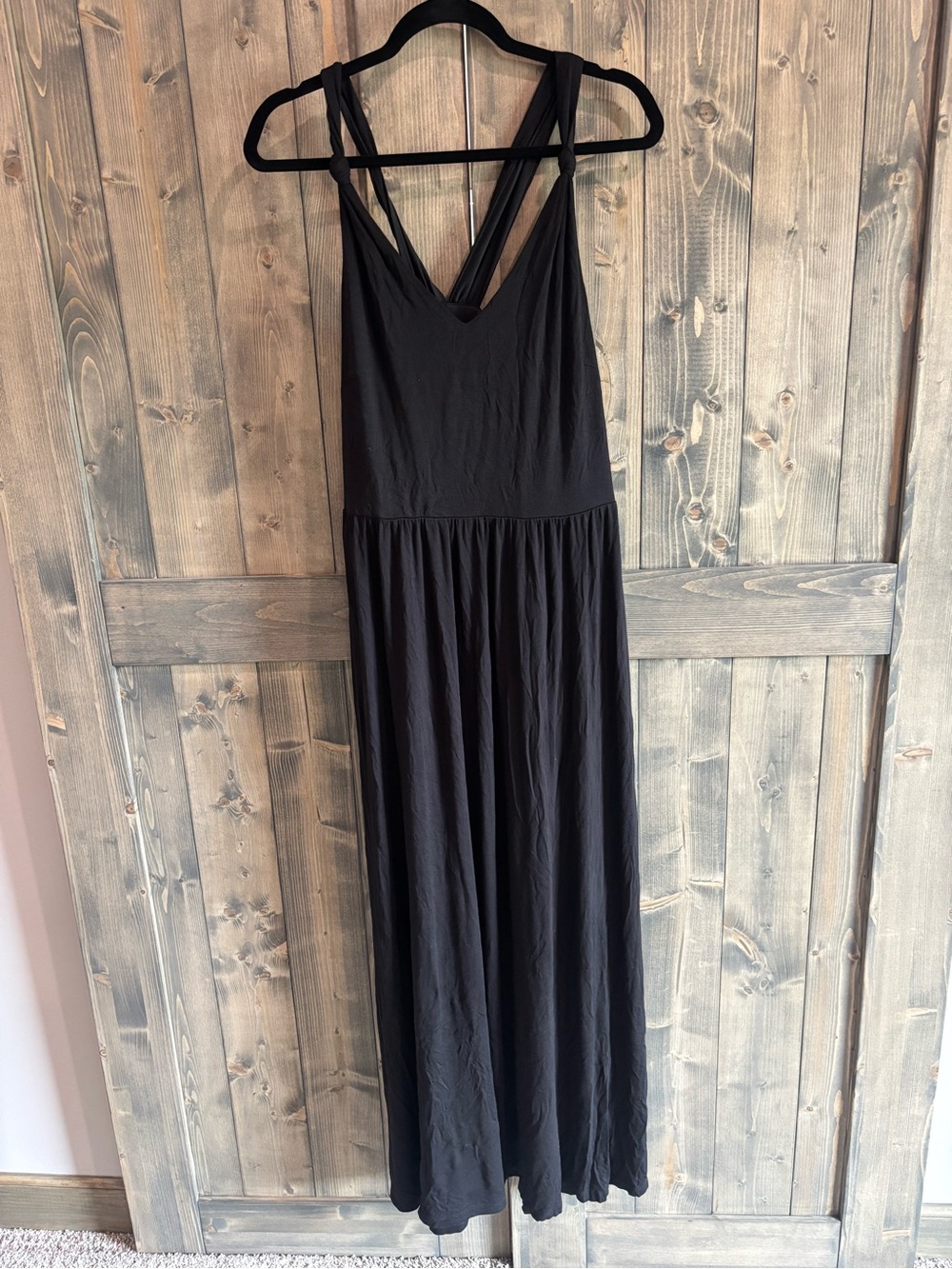LOFT Black Strappy V‑Neck Maxi Dress